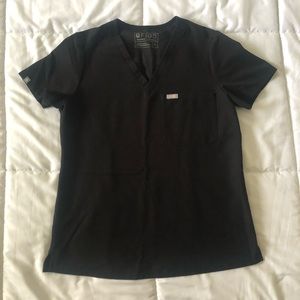 Women’s Figs Scrub Top - size Small